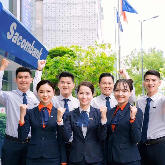 dong phuc ngan hang sacombank