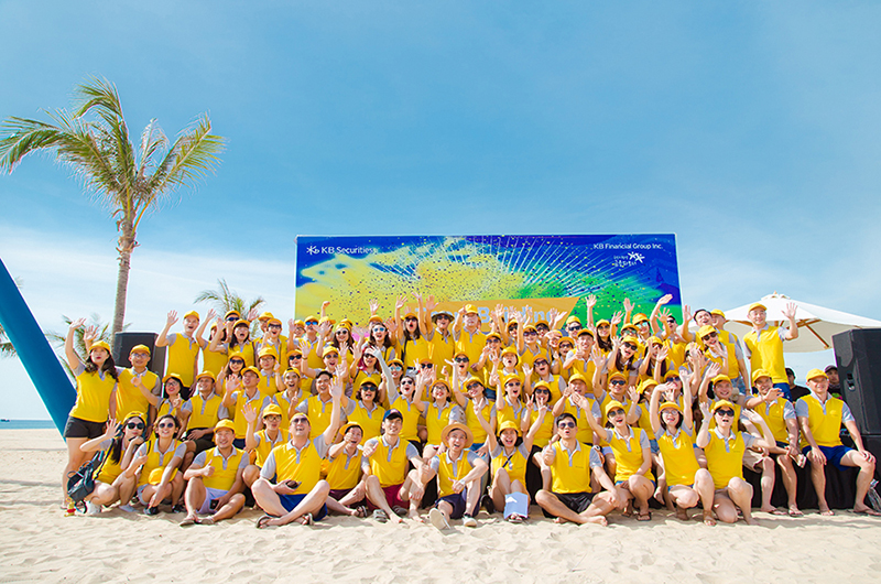 áo polo đồng phục team building