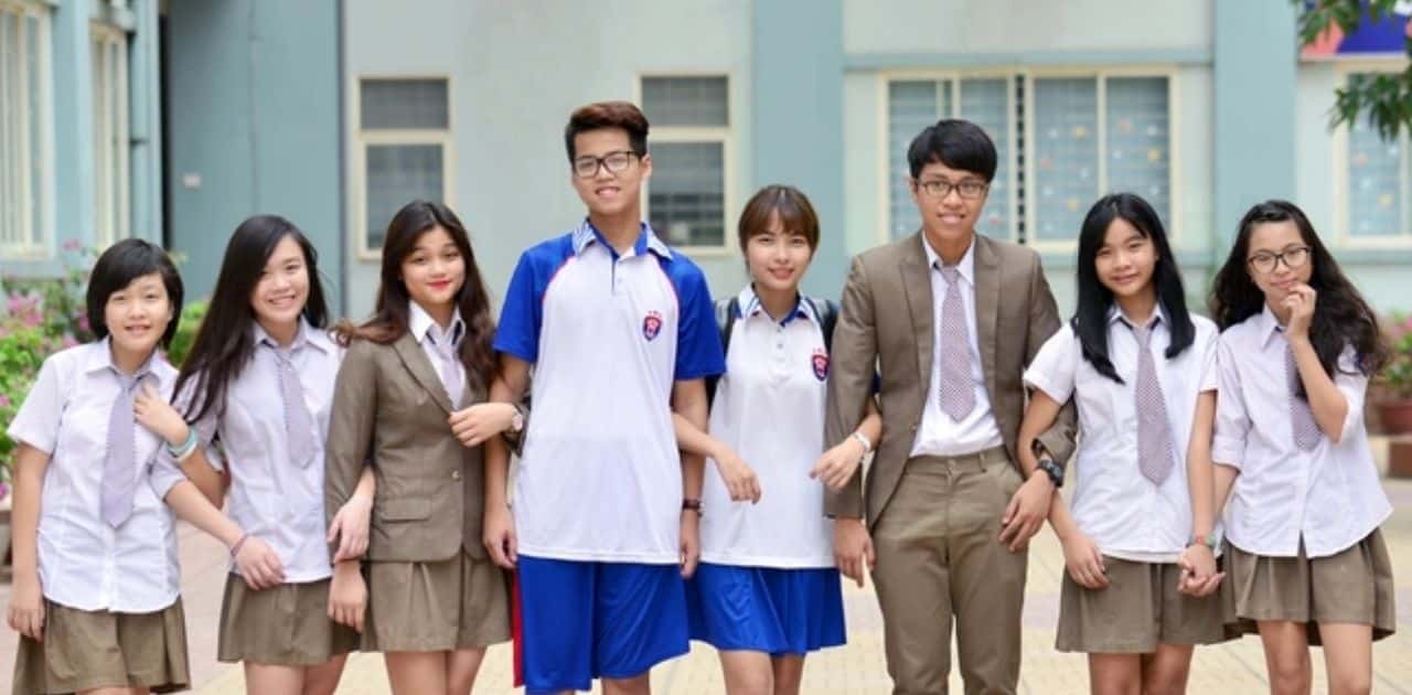 xu-huong-dong-phuc-hoc-sinh-cap-3